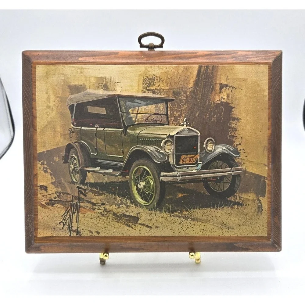 Vintage Ford Model T Wooden Wall Plaque - Classic Antique Car‎ Decor